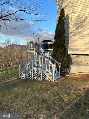 382 RIDGEWOOD DR, Fort Ashby, WV 26719