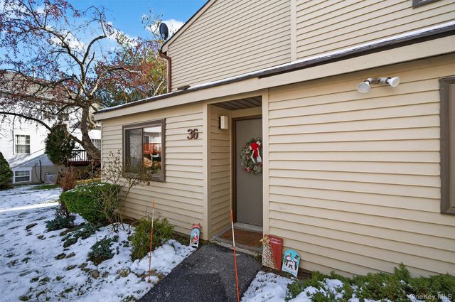 36 Sycamore Court, Highland Mills, NY 10930