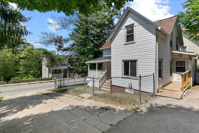 296 Laurel Hill Avenue, Norwich, CT 06360