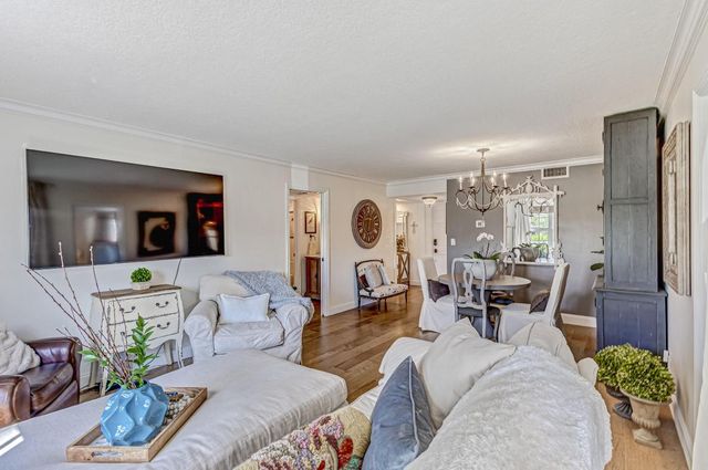 5560 Tamberlane Circle 127, Palm Beach Gardens, FL 33418