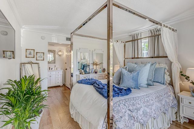 5560 Tamberlane Circle 127, Palm Beach Gardens, FL 33418