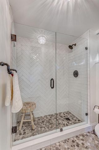 5560 Tamberlane Circle 127, Palm Beach Gardens, FL 33418