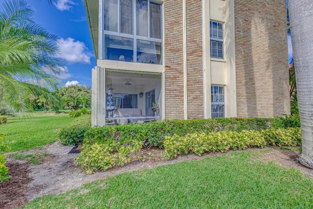 5560 Tamberlane Circle 127, Palm Beach Gardens, FL 33418