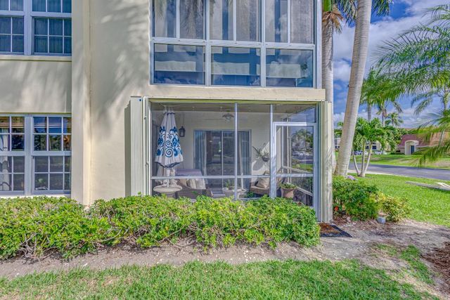 5560 Tamberlane Circle 127, Palm Beach Gardens, FL 33418