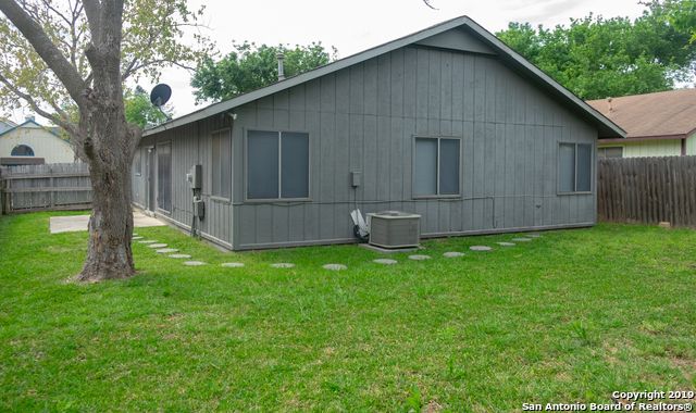 9826 Meadow Branch, Converse, TX 78109