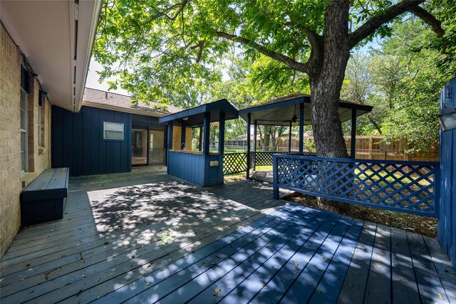 807 Country Club RD, Georgetown, TX 78628