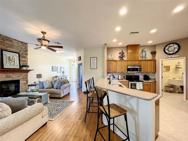 2610 CABOT ROAD, Land O Lakes, FL 34639