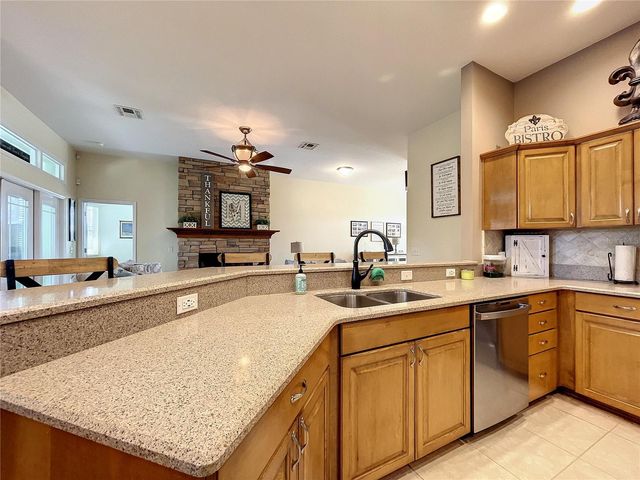 2610 CABOT ROAD, Land O Lakes, FL 34639