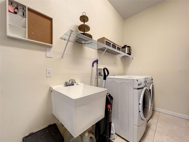 2610 CABOT ROAD, Land O Lakes, FL 34639