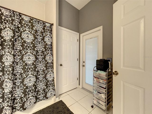 2610 CABOT ROAD, Land O Lakes, FL 34639