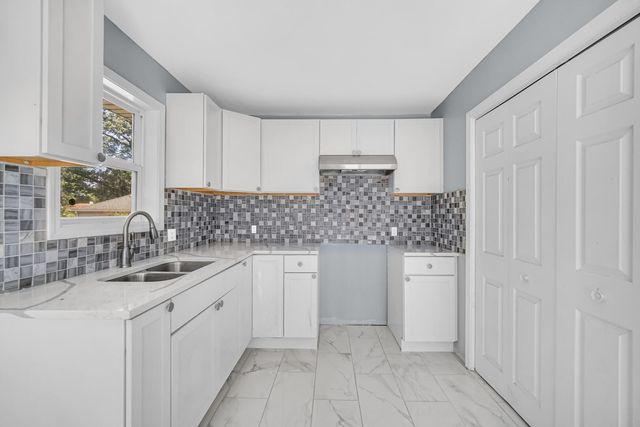 3320 New Mexico Street, Lake Station, IN 46405