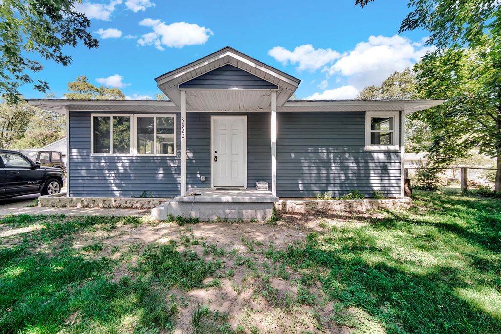 3320 New Mexico Street, Lake Station, IN 46405