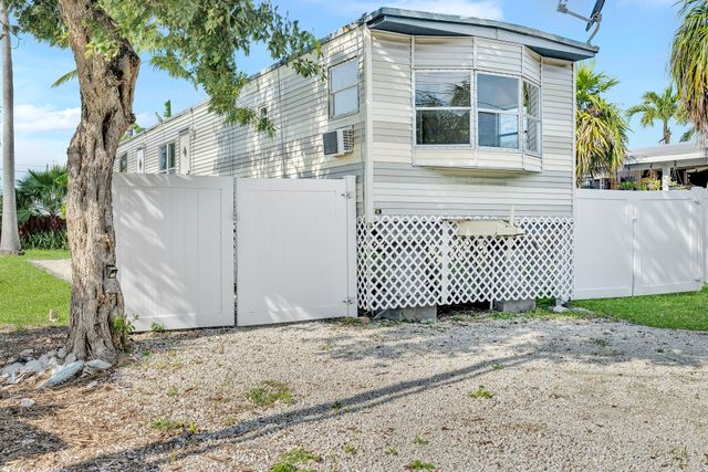 413 92Nd Street Ocean Street Ocean A, Marathon, FL 33050