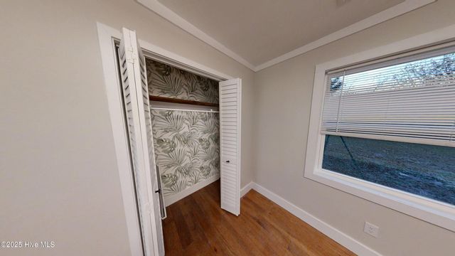 124 Jefferson Street, Beaufort, NC 28516