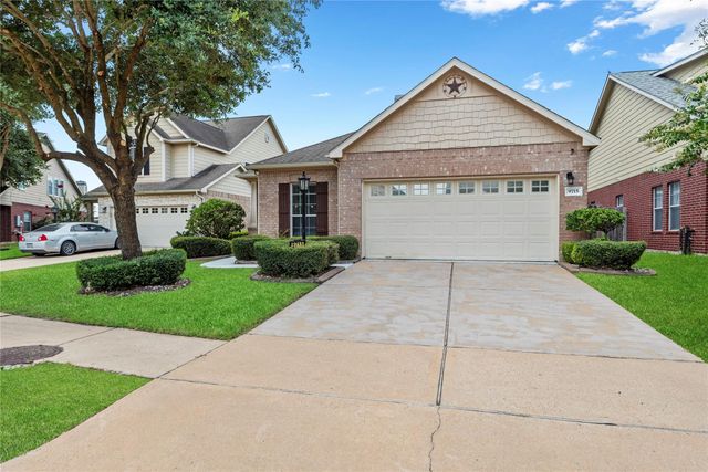 9715 Wheaton Edge Lane, Houston, TX 77095