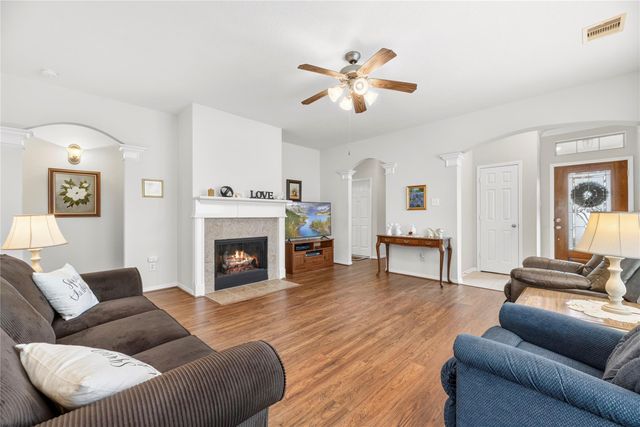 9715 Wheaton Edge Lane, Houston, TX 77095