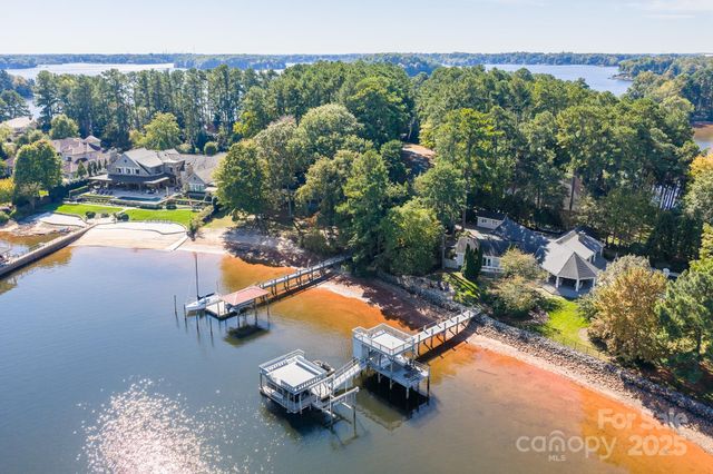 17005 Belle Isle Drive, Cornelius, NC 28031