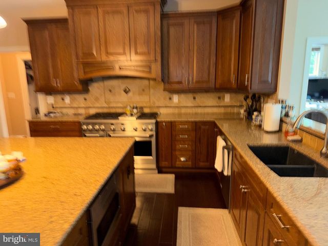 1391 MACTON RD, Street, MD 21154