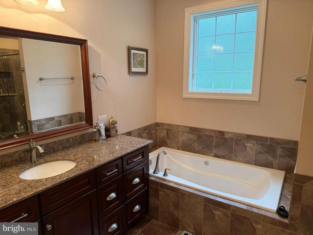 1391 MACTON RD, Street, MD 21154