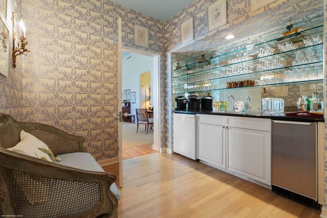 30 Gomez Road, Jupiter Island, FL 33455