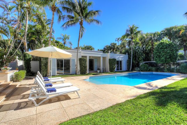30 Gomez Road, Jupiter Island, FL 33455