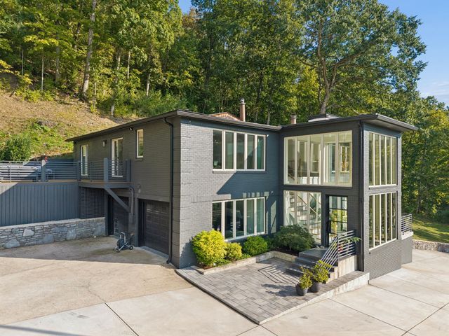 7407 Indian Creek Rd, Nashville, TN 37209