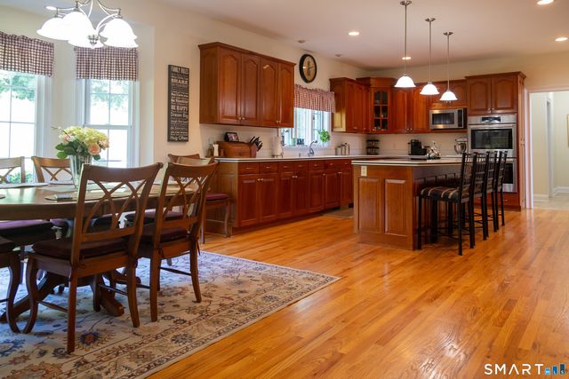 671 Jacob Road, Southbury, CT 06488