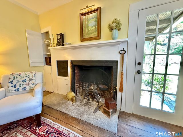 10 Weekeepeemee Road, Woodbury, CT 06798