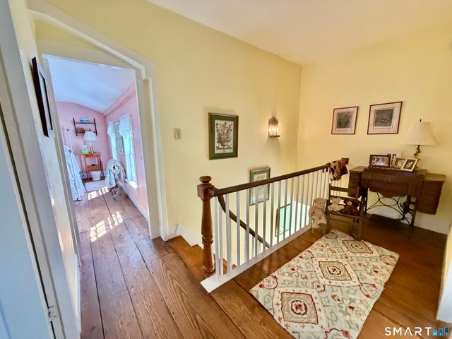 10 Weekeepeemee Road, Woodbury, CT 06798