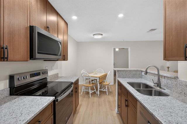 2532 GRASSY POINT DRIVE 106, Lake Mary, FL 32746