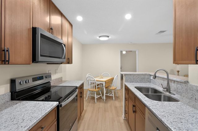 2532 GRASSY POINT DRIVE 106, Lake Mary, FL 32746