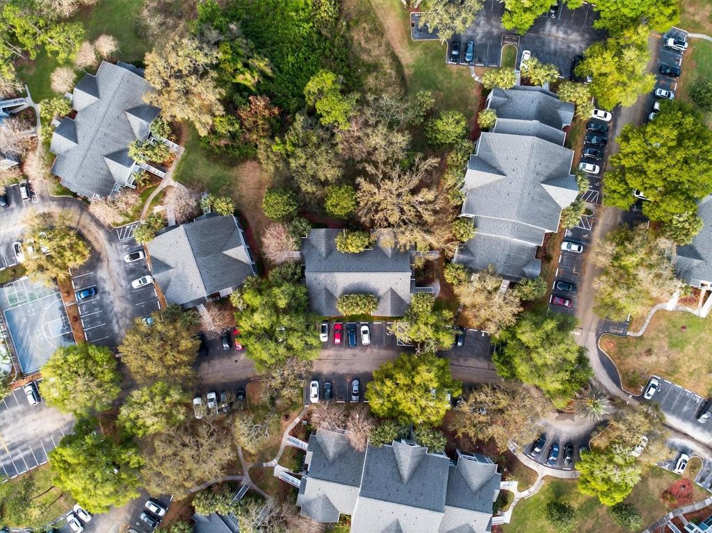 Image 36 of property listing at 2532 GRASSY POINT DRIVE 106, Lake Mary, FL 32746