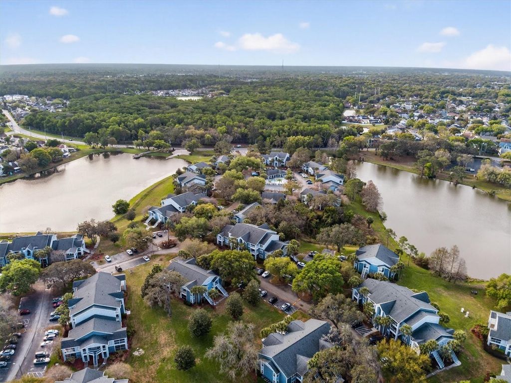 Image 39 of property listing at 2532 GRASSY POINT DRIVE 106, Lake Mary, FL 32746