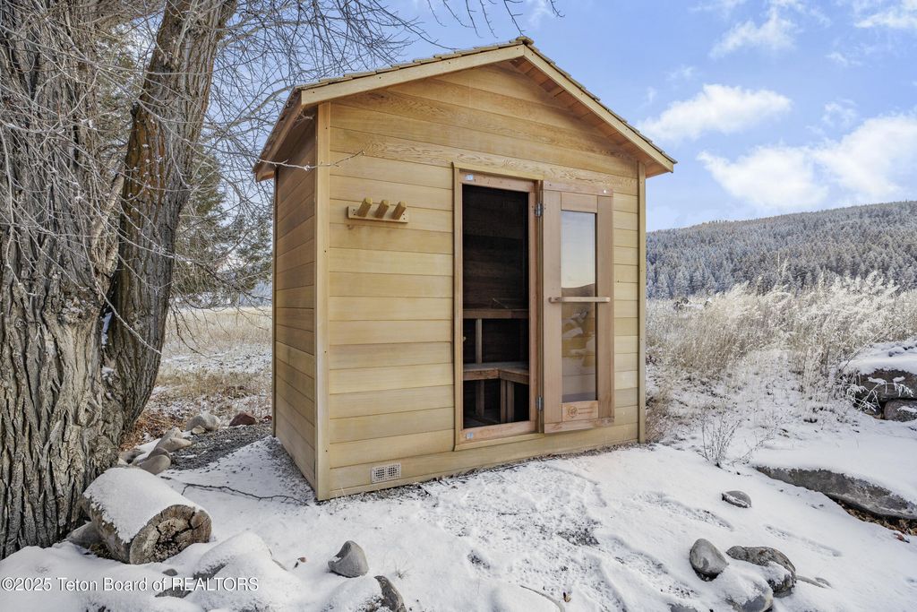 863 SNAKE RIVER Road, Swan Valley, ID 83449 photo 26