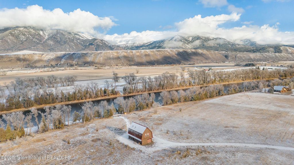 863 SNAKE RIVER Road, Swan Valley, ID 83449 photo 34