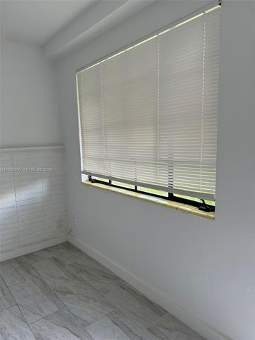 1324 N 58 Avenue, Hollywood, FL 33021