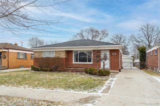 28812 Boston Street, St. Clair Shores, MI 48081