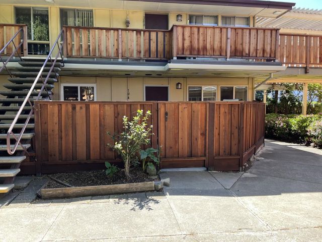 3001 Los Prados Street 104, San Mateo, CA 94403
