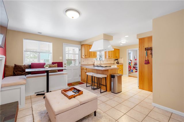 1119 Sarah St, Bethel Park, PA 15102