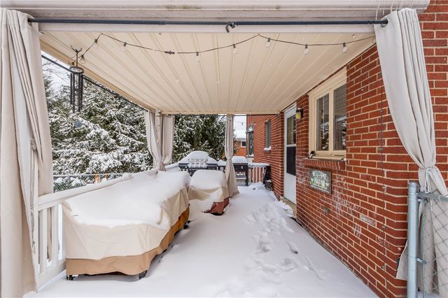 1119 Sarah St, Bethel Park, PA 15102