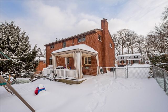 1119 Sarah St, Bethel Park, PA 15102