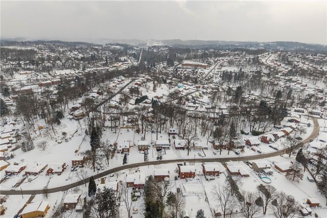 1119 Sarah St, Bethel Park, PA 15102