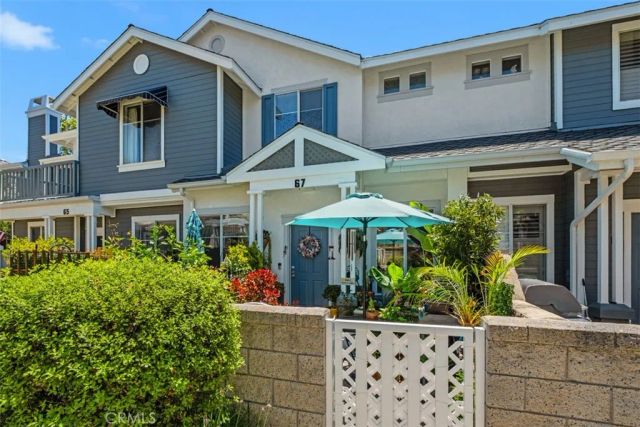 67 Carlsbad, Aliso Viejo, CA 92656