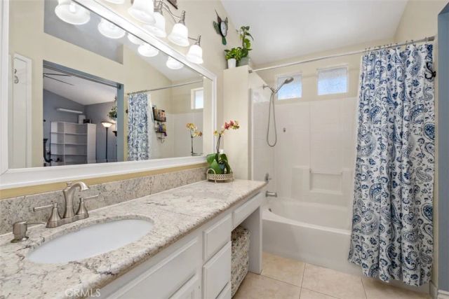 67 Carlsbad, Aliso Viejo, CA 92656