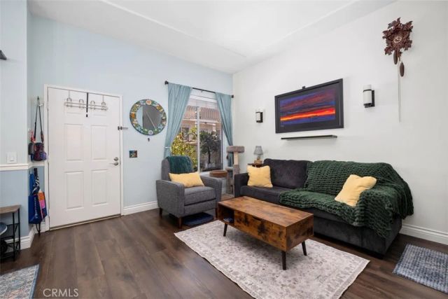 67 Carlsbad, Aliso Viejo, CA 92656