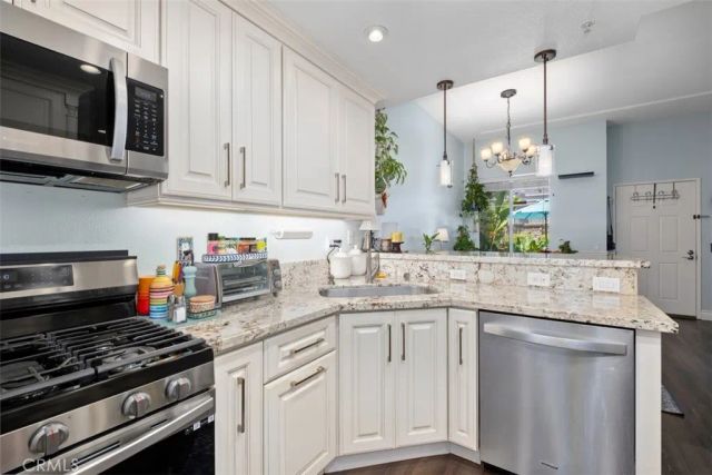 67 Carlsbad, Aliso Viejo, CA 92656