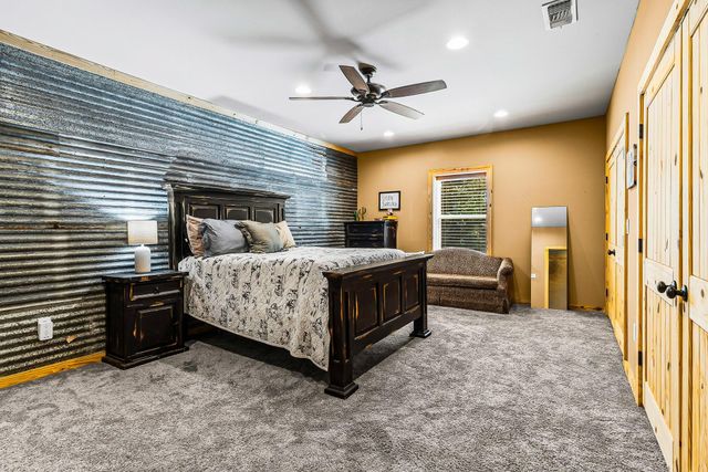 807 Whitehead Drive, Diboll, TX 75941