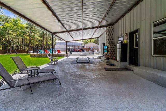 807 Whitehead Drive, Diboll, TX 75941