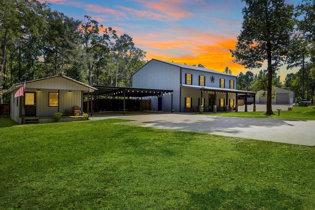 807 Whitehead Drive, Diboll, TX 75941