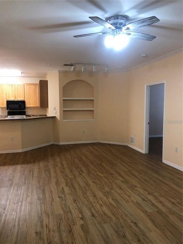 2407 COURTNEY MEADOWS COURT 104, Tampa, FL 33619